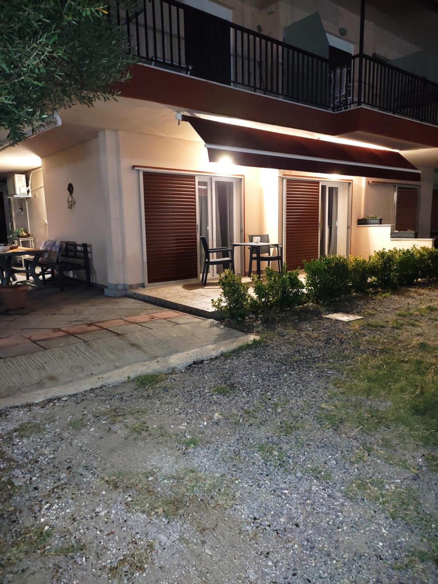 Georgia'S Apartment Palioura المظهر الخارجي الصورة
